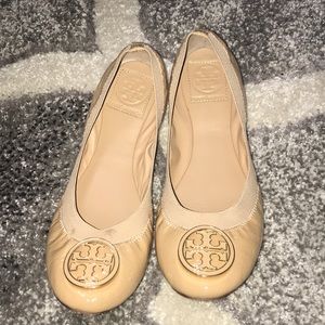 Tory Burch nude flats